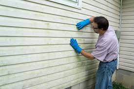 Best Siding Removal and Disposal  in Fort Riley, KS